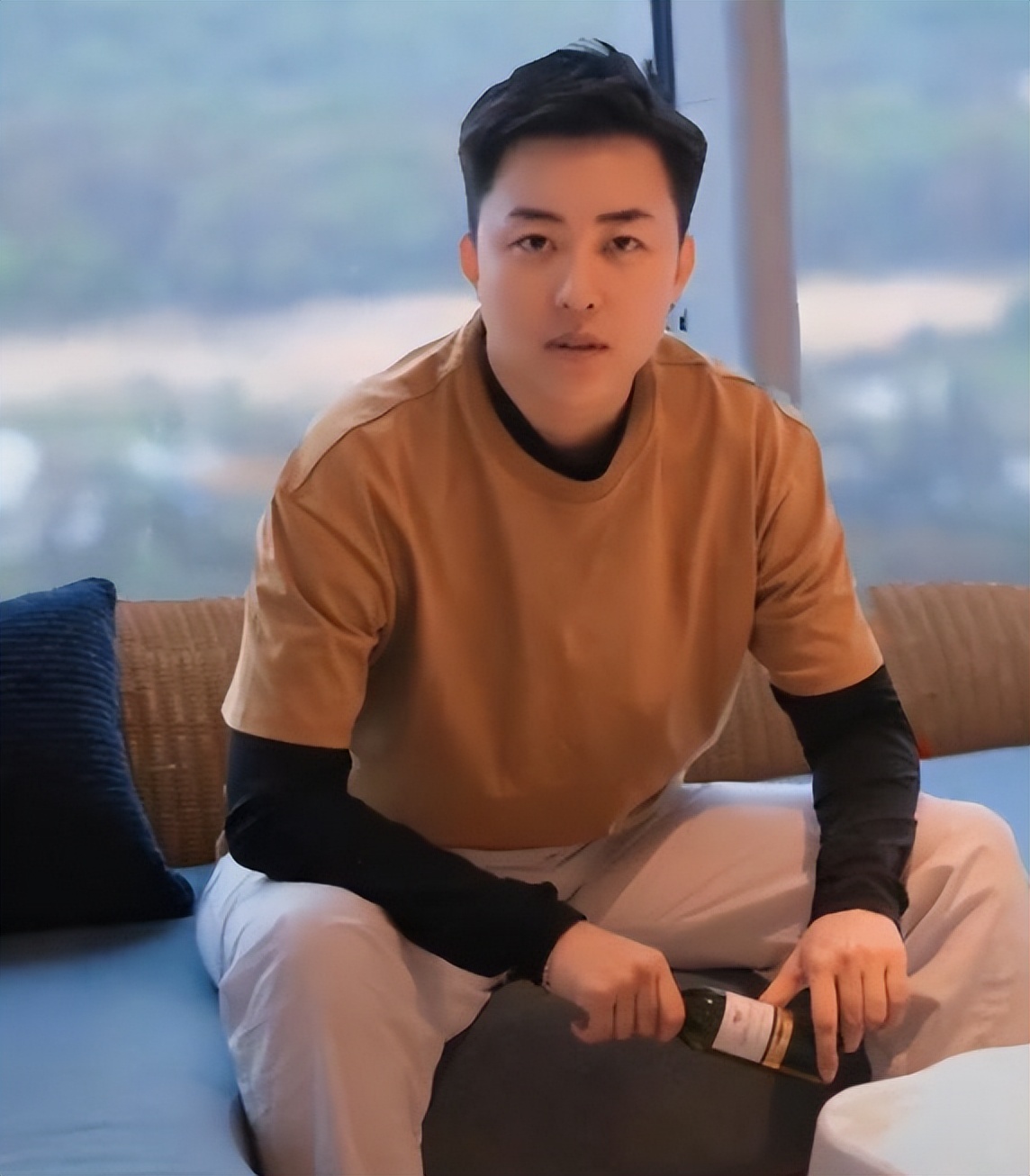 花500万买精产子的女子,女子花50万生混血宝宝