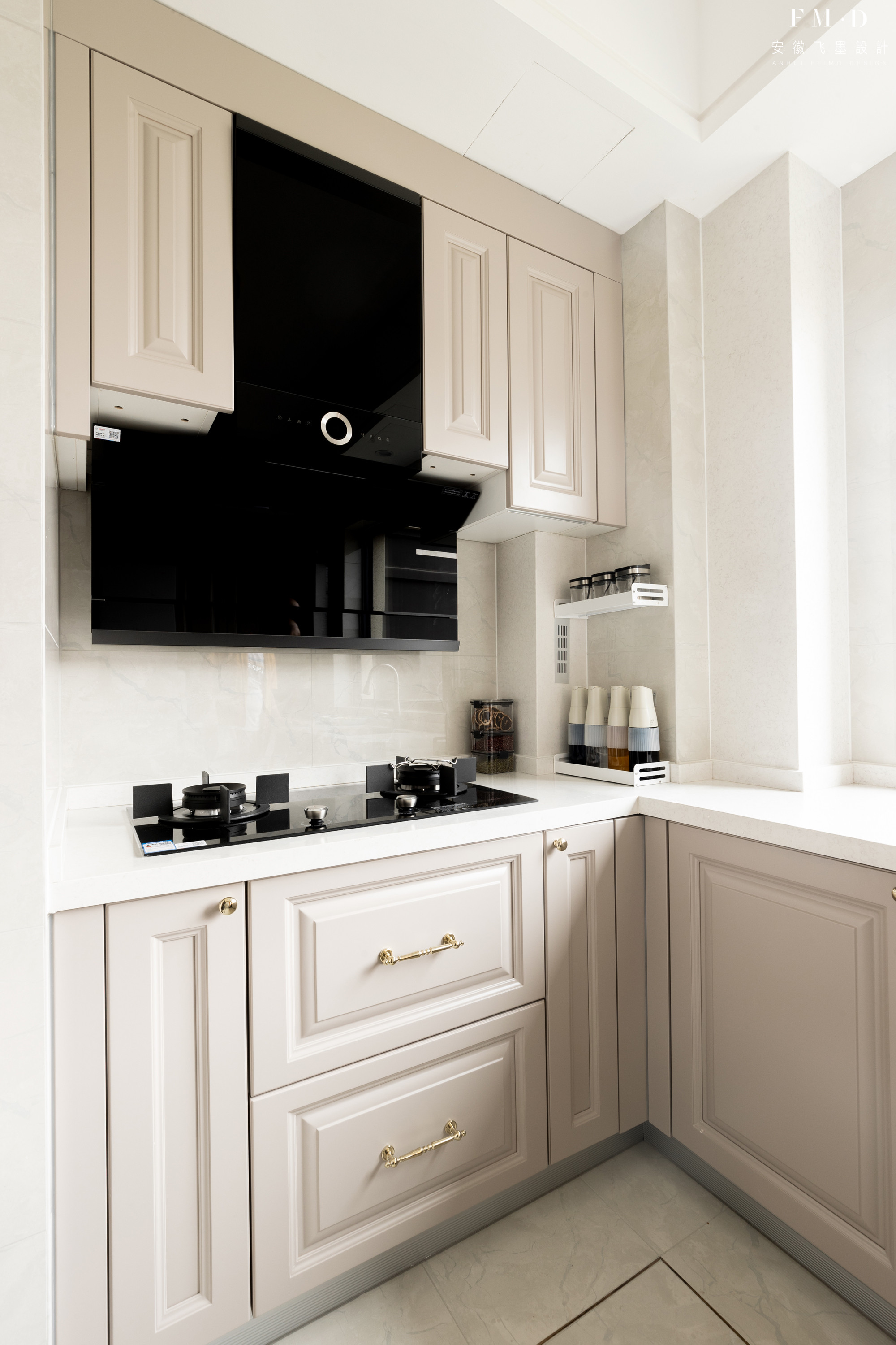 柜子不做到顶的风格,柜子不要做到顶效果图