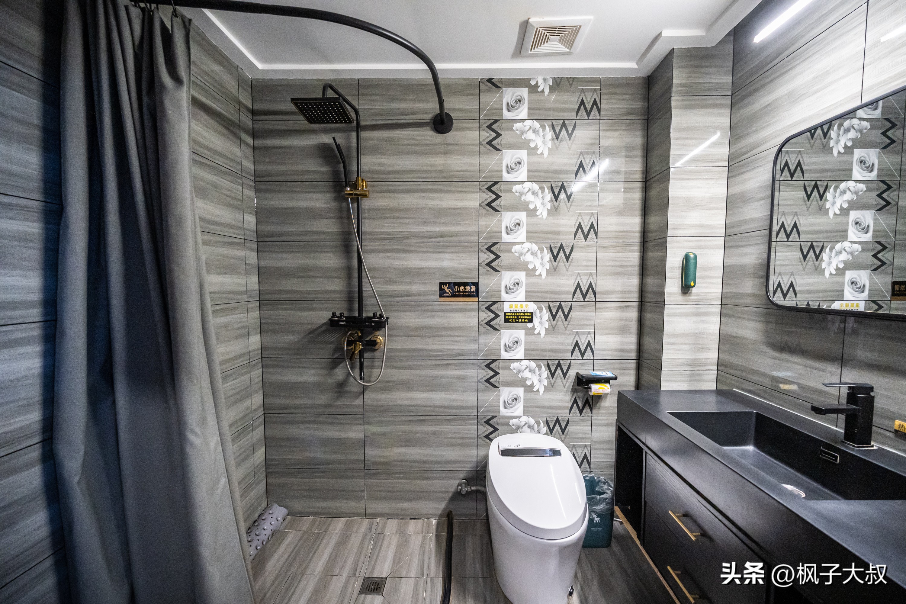 最孤独的小镇茫崖,茫崖市最孤独的城市