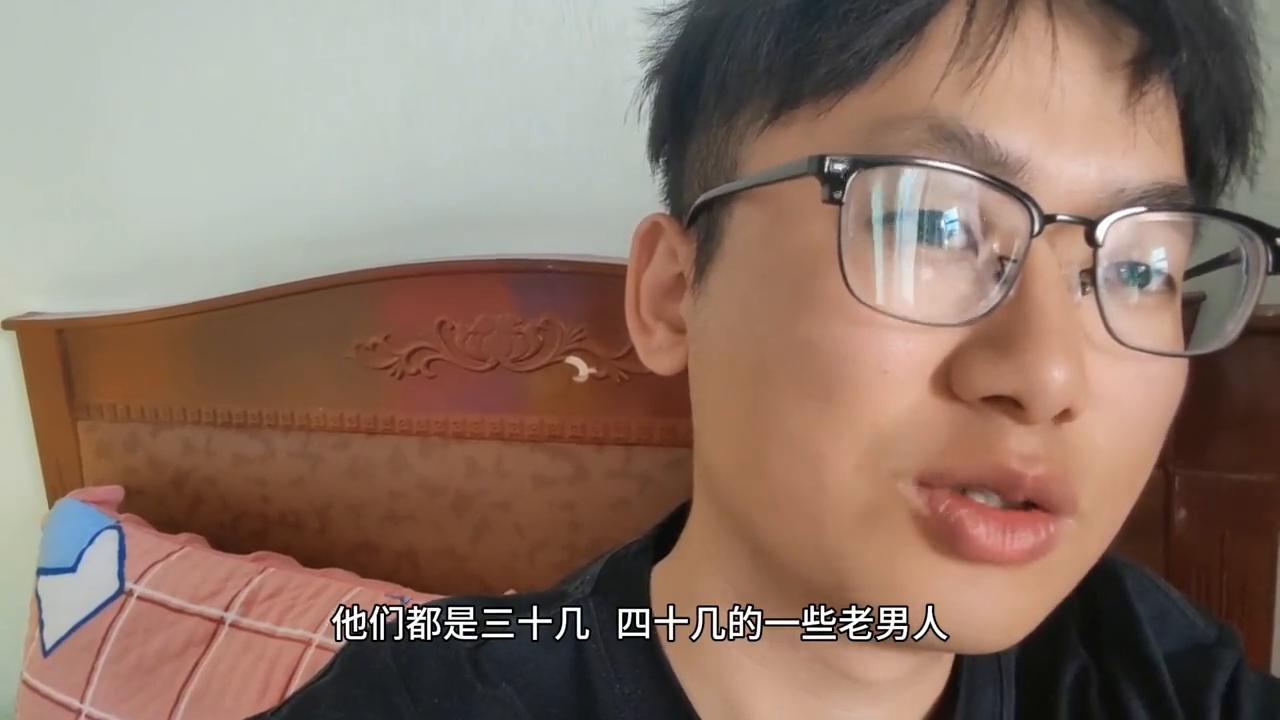 98年小伙创业赚300万,98年小伙创业开公司