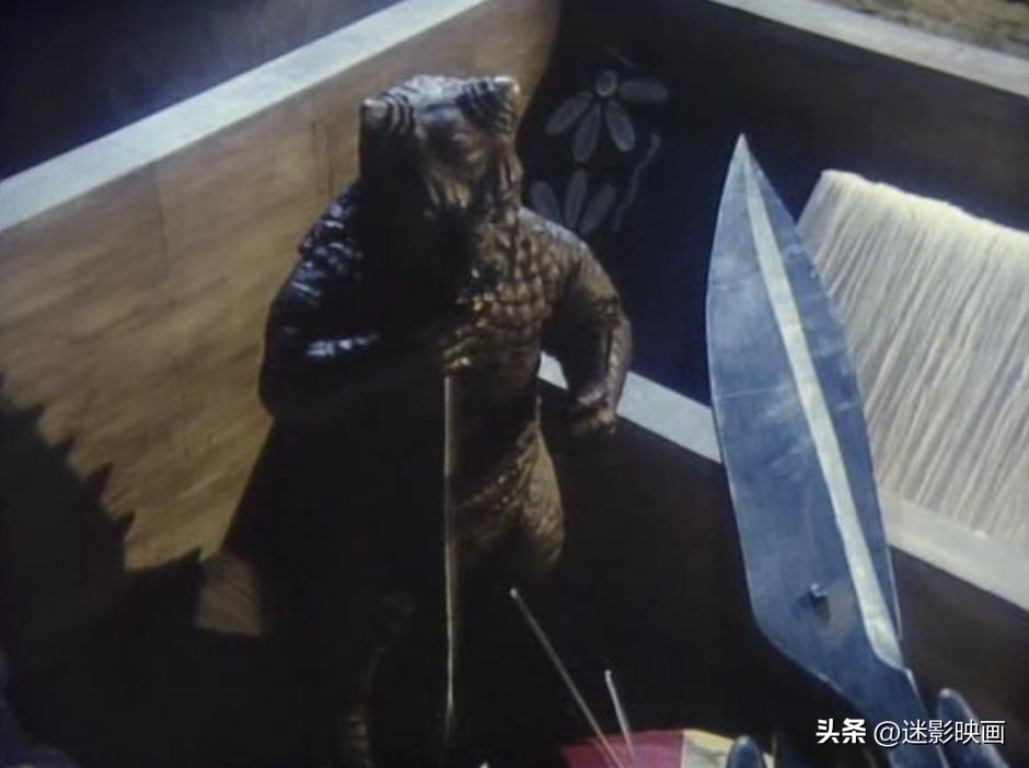 朝鲜硬核怪兽片：导演遭绑架，国家元首监制，故宫取景的另类神作