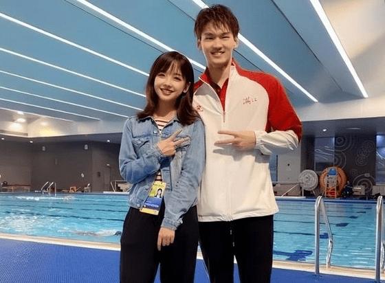 徐嘉余获50米仰泳铜牌,男子仰泳徐嘉余