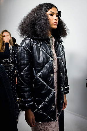 秀场chanel2020autumn,chanel时装秀2019