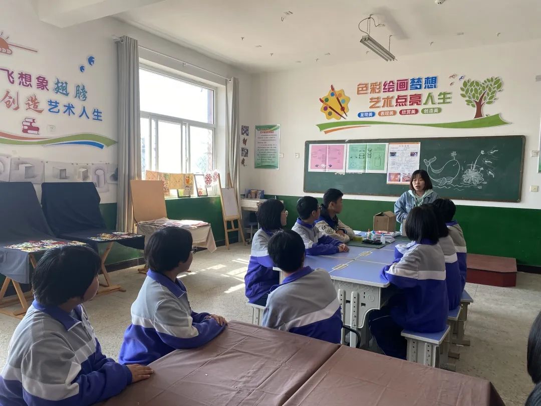 学校丰富多彩的社团活动美篇,多彩社团活力四射助力成长