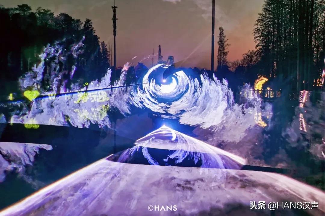 请注意！胖虎出没武汉街头