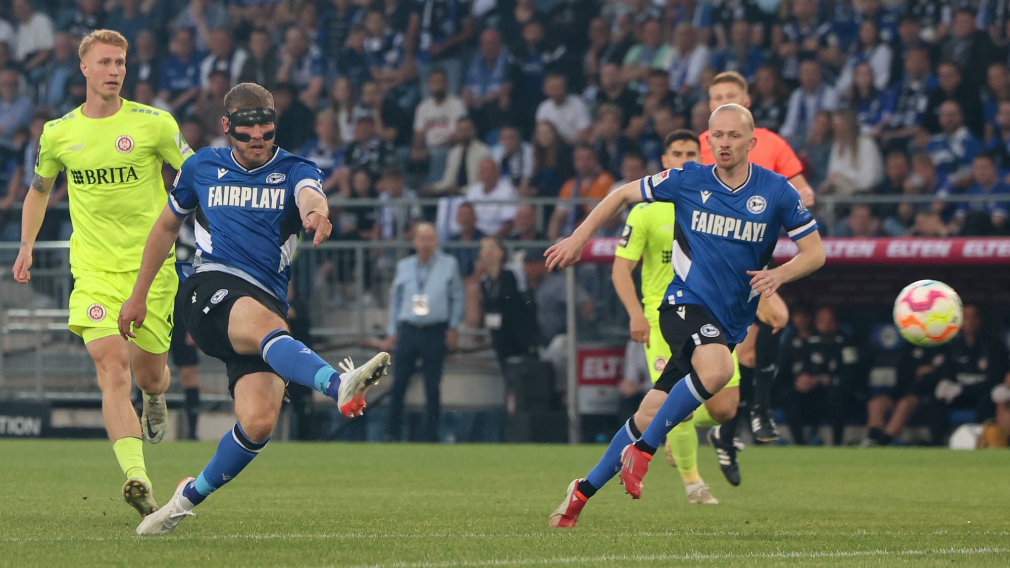 总是被降级附加赛所伤，比勒费尔德两连降！