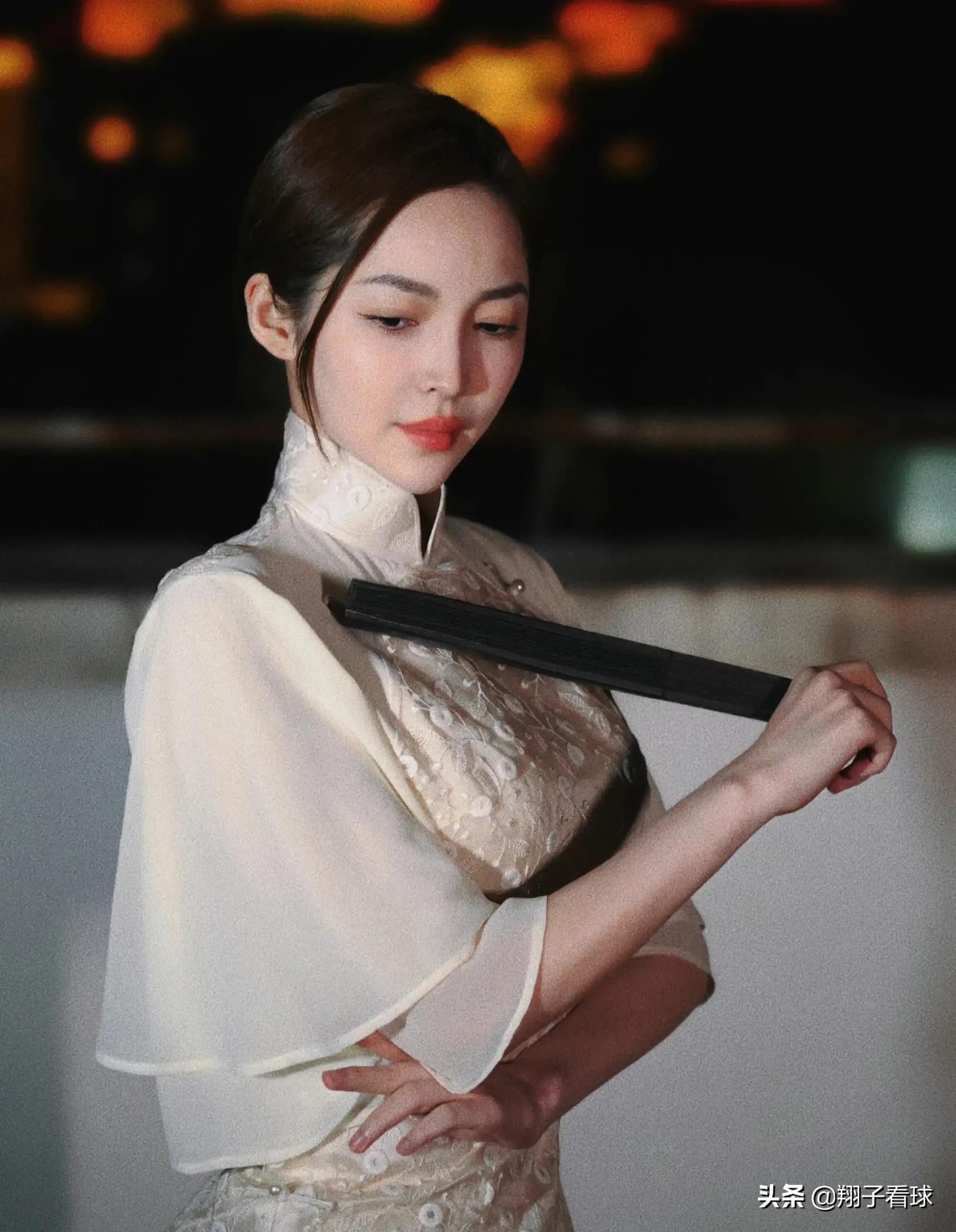 最美裁判王钟瑶旗袍,最美裁判王钟瑶