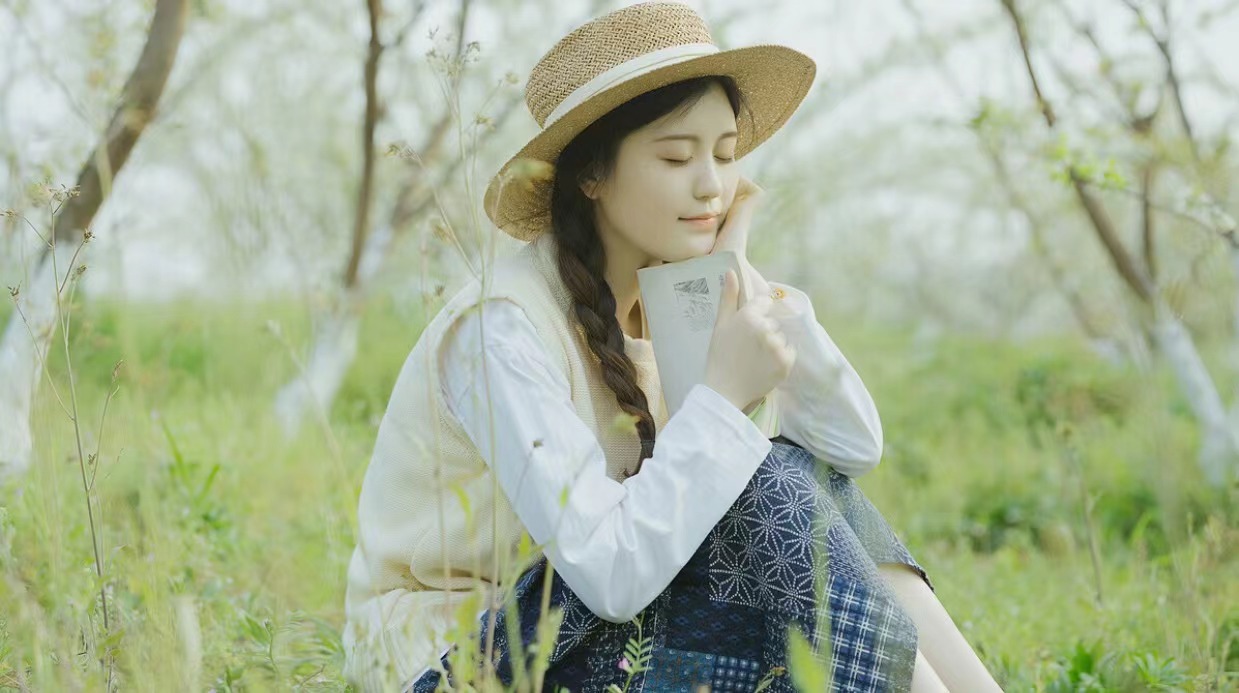 清新写真拍照姿势技巧,滑滑梯拍照姿势大全文艺