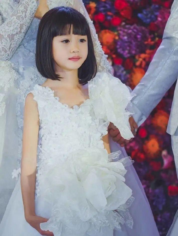 比王菲还厉害的女明星,比王菲还牛的女歌手