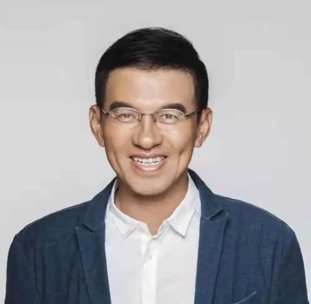 朱迅家里做饭,朱迅一家三口照顾瘫痪公公