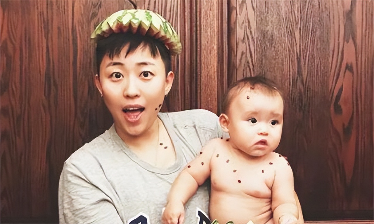 女子花50万生混血宝宝,女子花50万生混血孩子