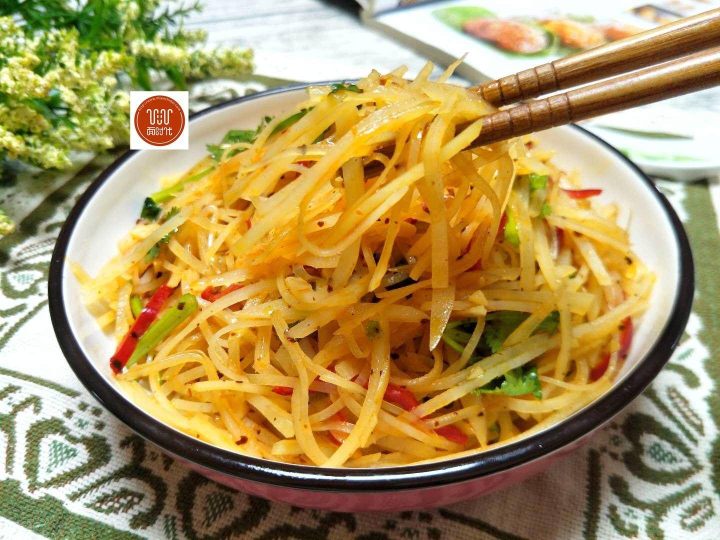 在家必学的一道小凉菜全家都爱吃,助消化凉菜