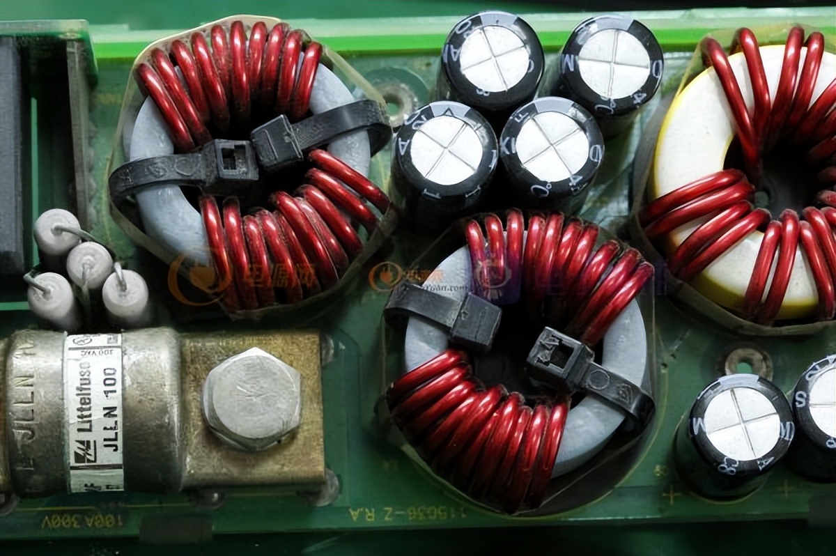 3w隔离电源拆解,1加45w散热器拆解