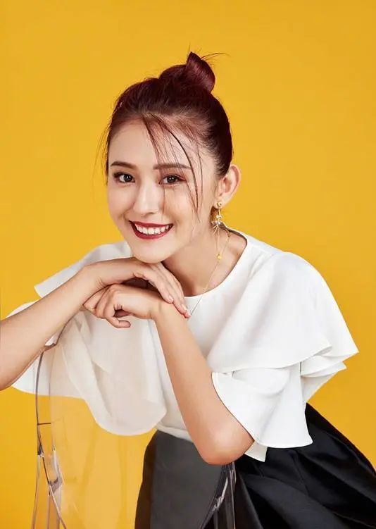 热依扎的心酸史,热依扎被追回的哭戏