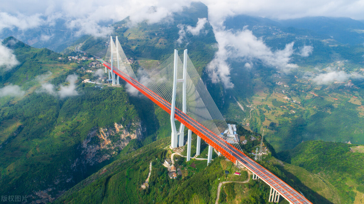 中国跨海跨江跨河桥梁世界第一,中国建的高难度桥梁