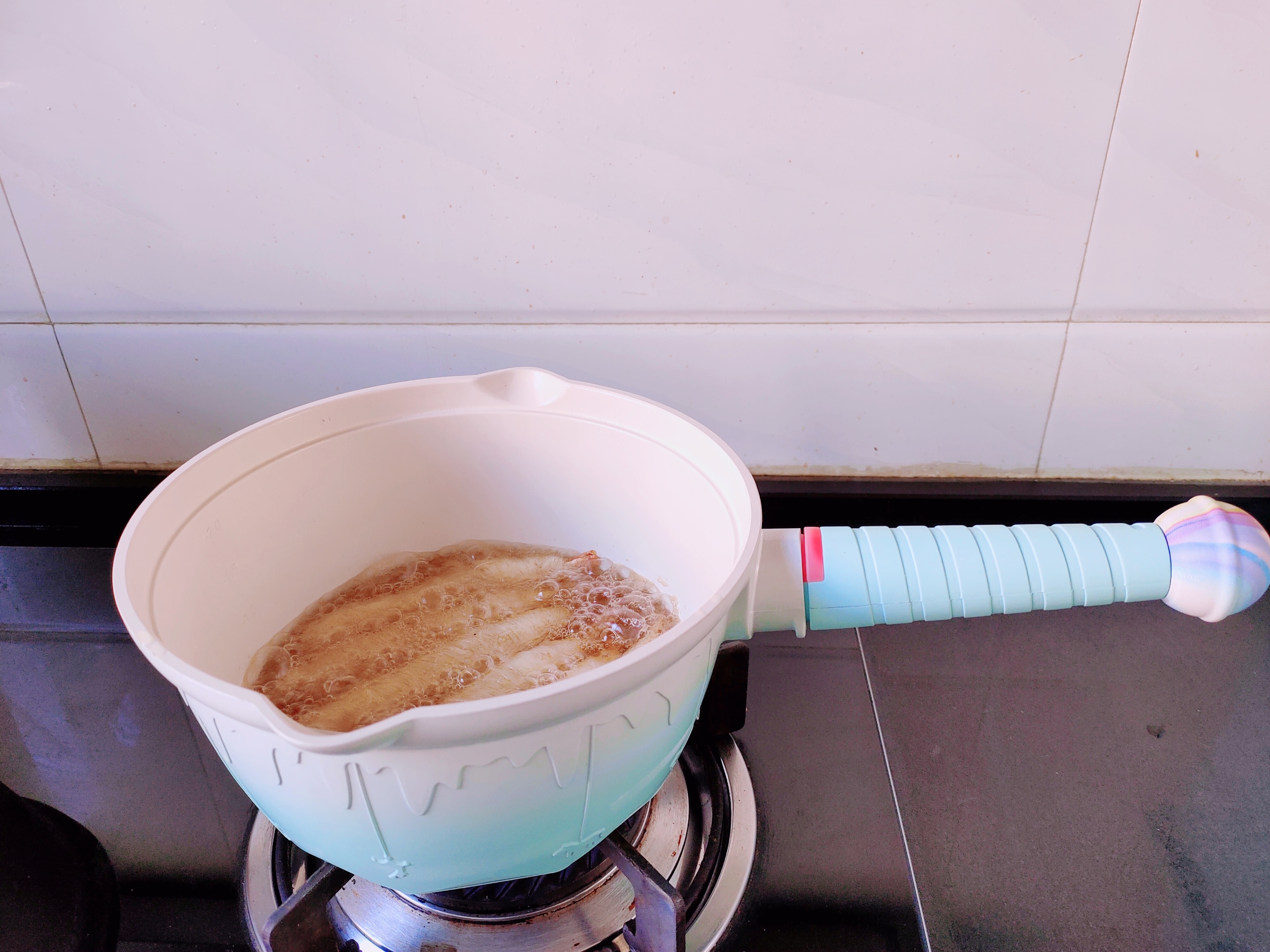 帝伯朗菲尼斯焕彩陶瓷奶锅多用锅,厨房好物之帝伯朗童趣乐园奶锅