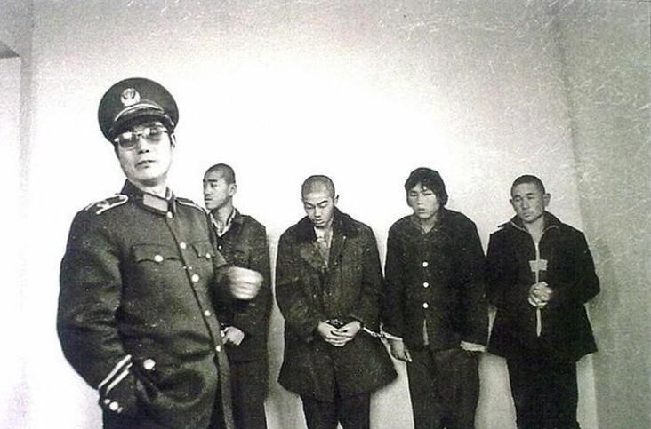 25岁民警倒下一瞬间,22岁缉毒警察牺牲前照片曝光