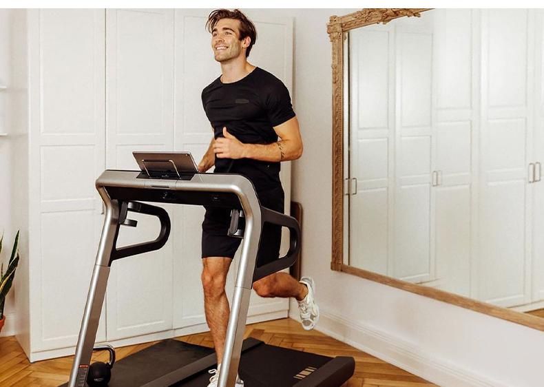 新手如何选择一款合适的跑步机,怎样选择一款适合自己的跑步机