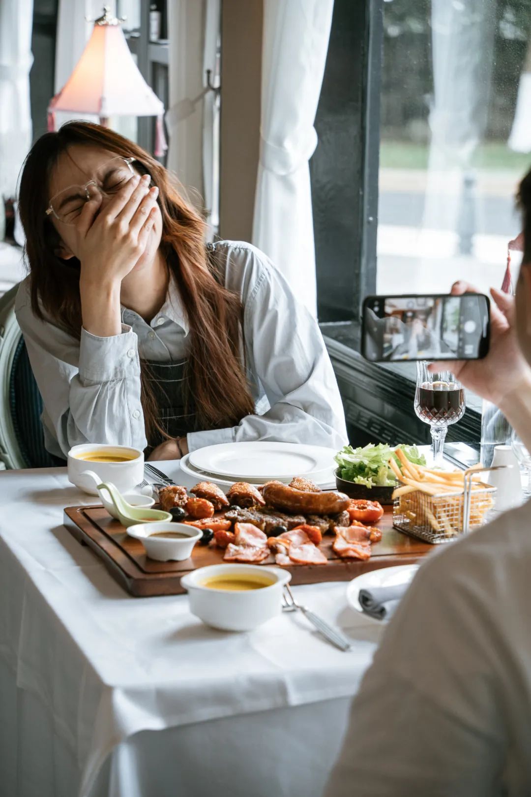 粤语情话晴天阴天暴雨天怎么说,粤语很甜很撩的情话短句谐音