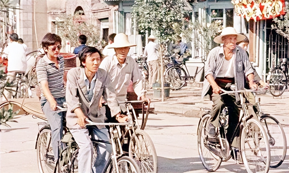 30年前凤凰自行车现在值多少钱,凤凰牌自行车80年代