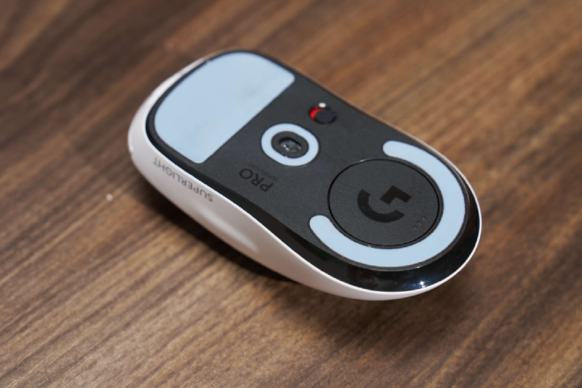 便宜鼠标和电竞鼠标外观对比,精选五款无线鼠标百元性价比之选