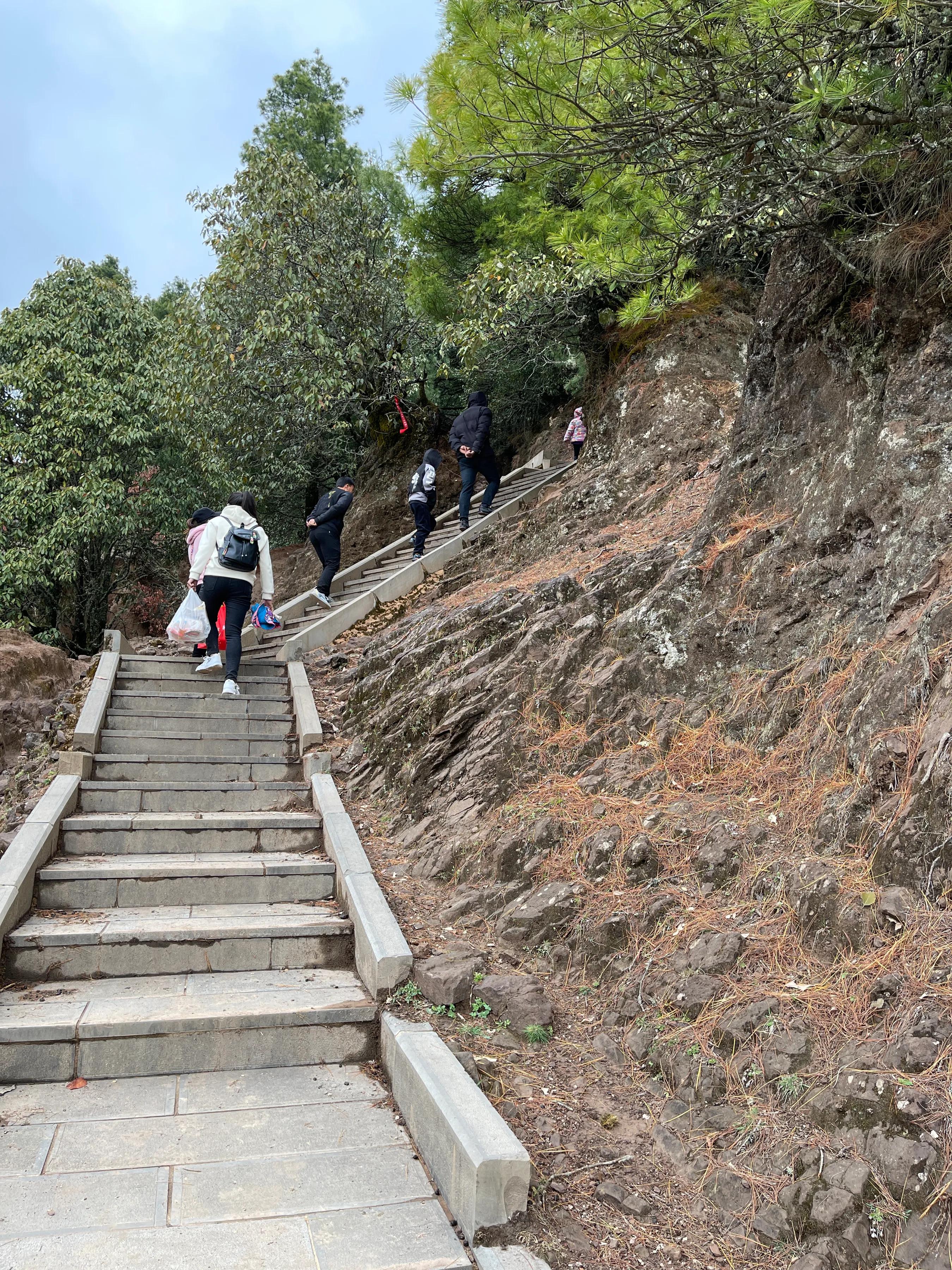 赶赴百草岭迎接夏天