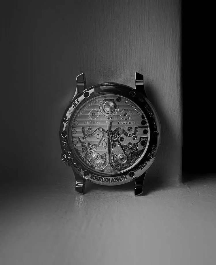 与被执行人有交易记录会被牵连吗,被抓以后和大佬谈生意