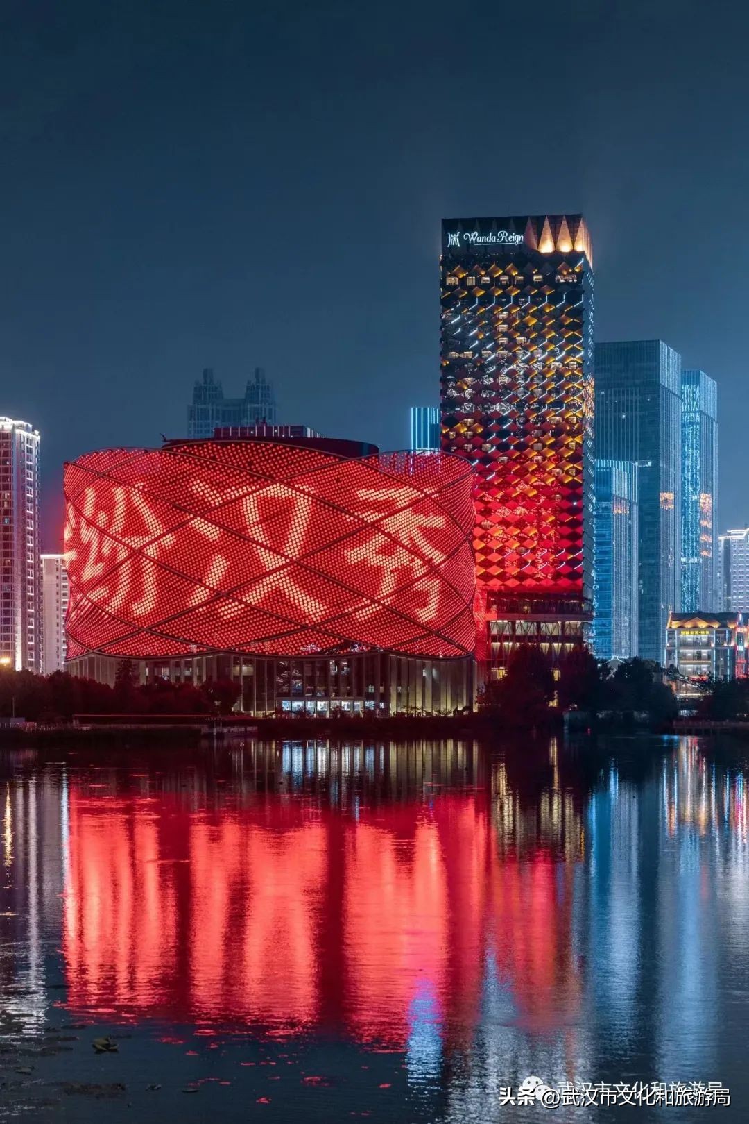 武汉新建地标性建筑,武汉青山区地标式建筑