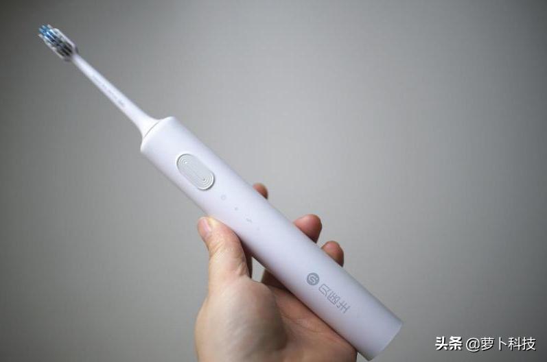 usmile电动牙刷和飞利浦电动牙刷,usmile电动牙刷和小米电动牙刷
