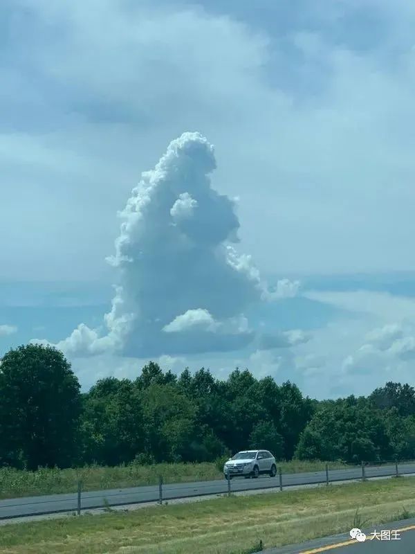 十种最罕见的云,极为罕见的云图片