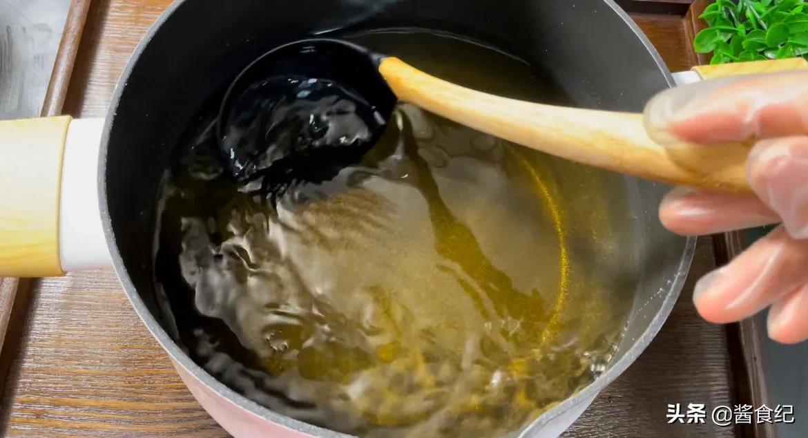 三伏天吃醋泡姜做法,老奶奶泡糖醋仔姜的腌制方法