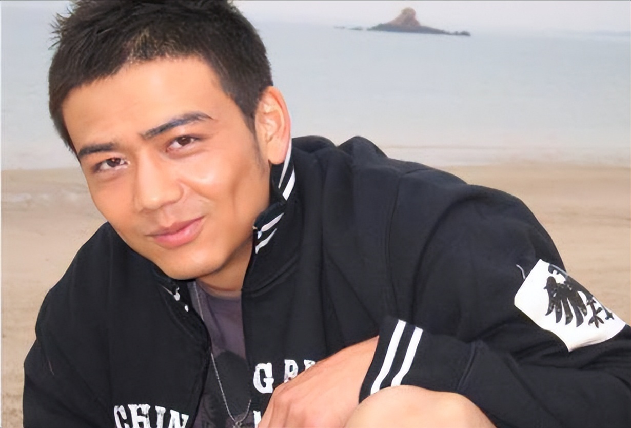 杨烁为啥不火了,杨烁怎么没之前那么火了