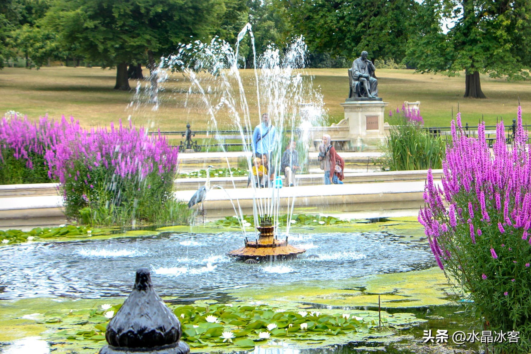 英国伦敦塔桥,英国行购物