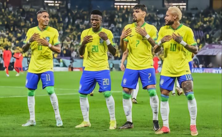 谢幕的舞蹈完整版,谢幕的舞蹈简单