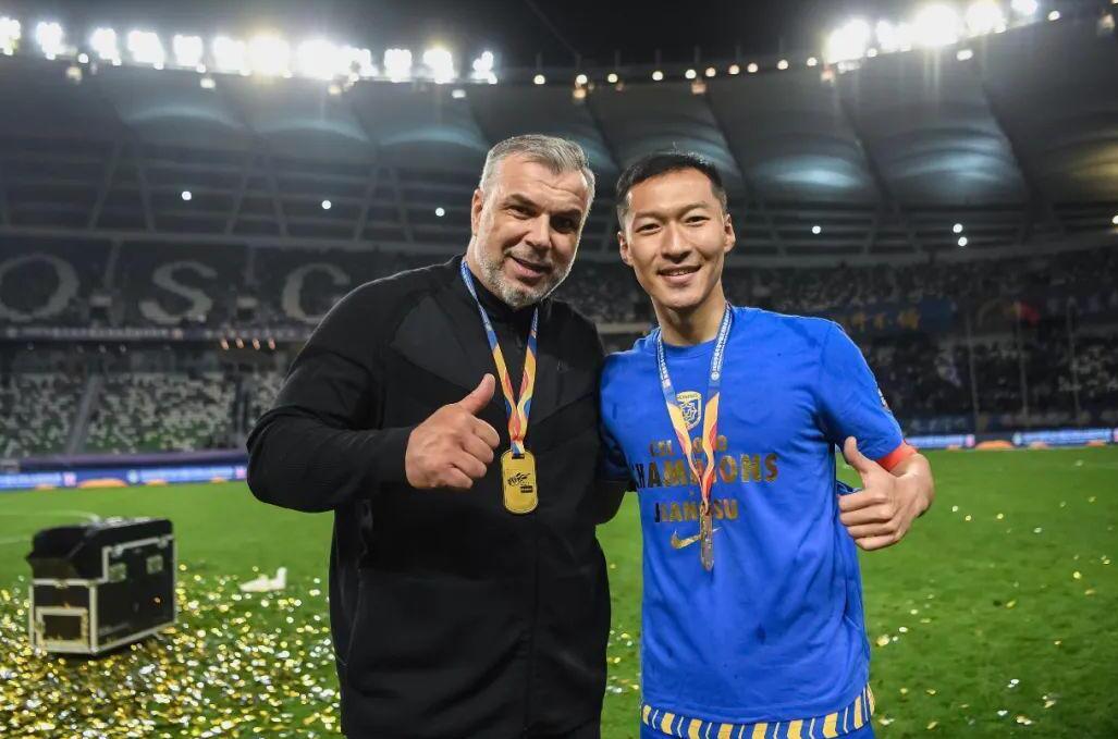 他是中国足球的救世主？曾带领江苏苏宁夺得中超冠军，如今解散了