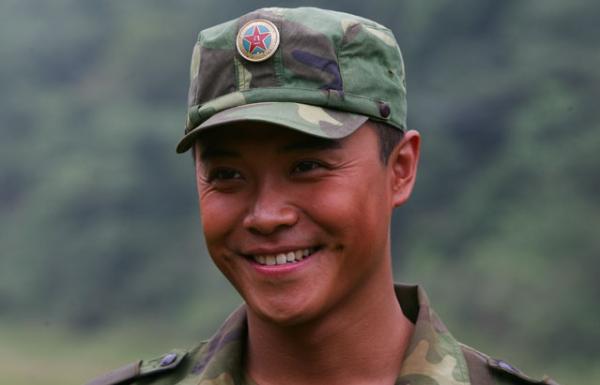 为什么《士兵突击》是“预言”神剧？看看导演选角技术，就知道了