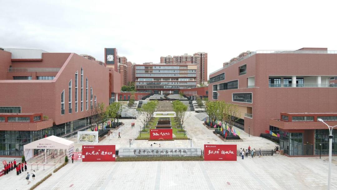 八中系分校排名,八中和师大二附对比