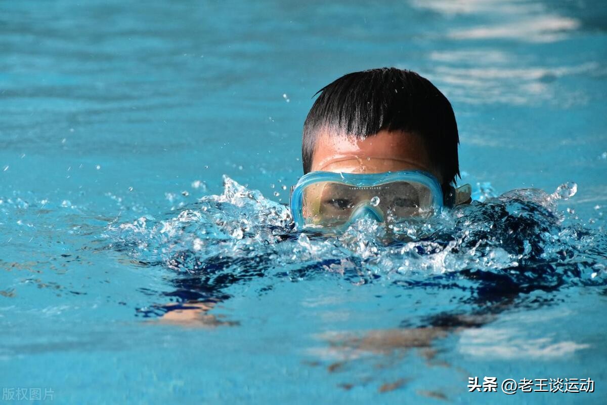 夏日游泳快乐,夏日游泳一定要注意安全
