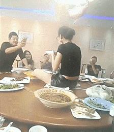 新手为什么不养鳄龟,养了一年的鳄龟怎么一点都不凶