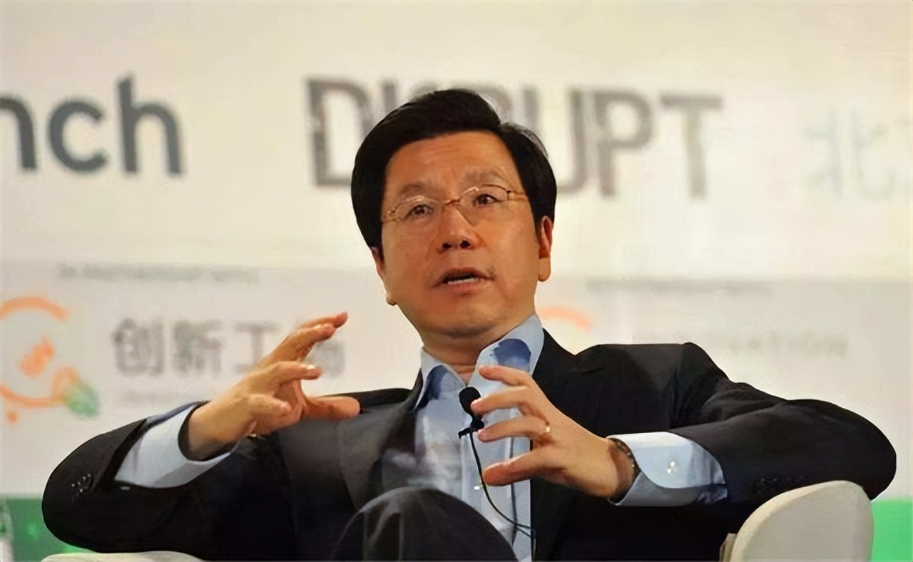 毅然拒绝美国，把864家公司带回祖国，只为告知世界：我是中国人