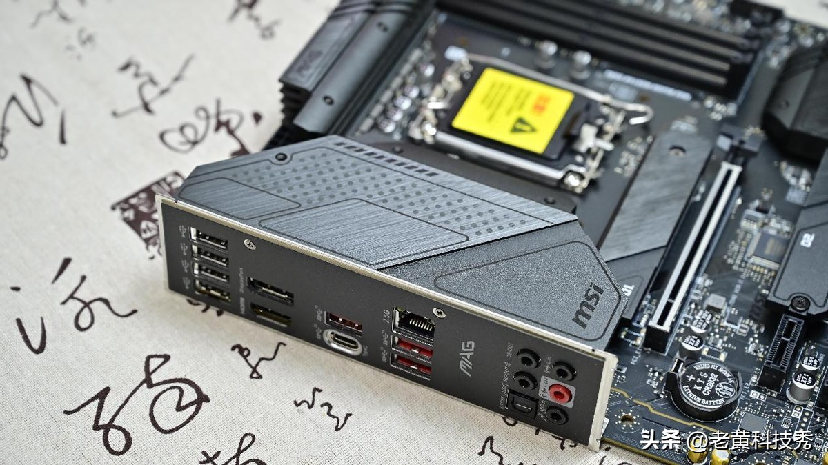 8000的电脑7000搞定：装了半个月的电脑，亲自给妹子送上门