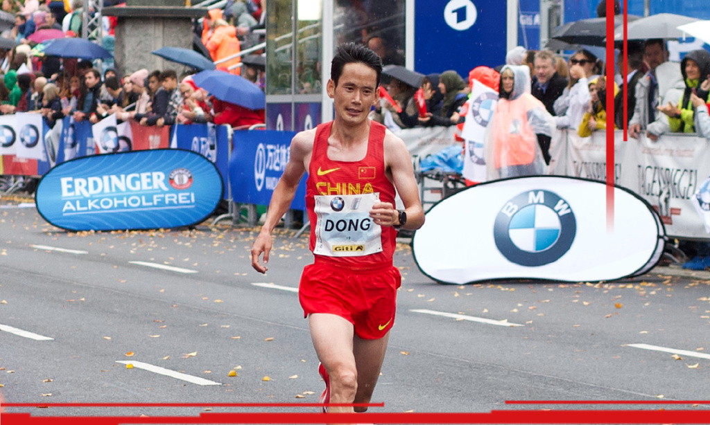 董国建跑过哪些马拉松冠军,董国建马拉松跑鞋