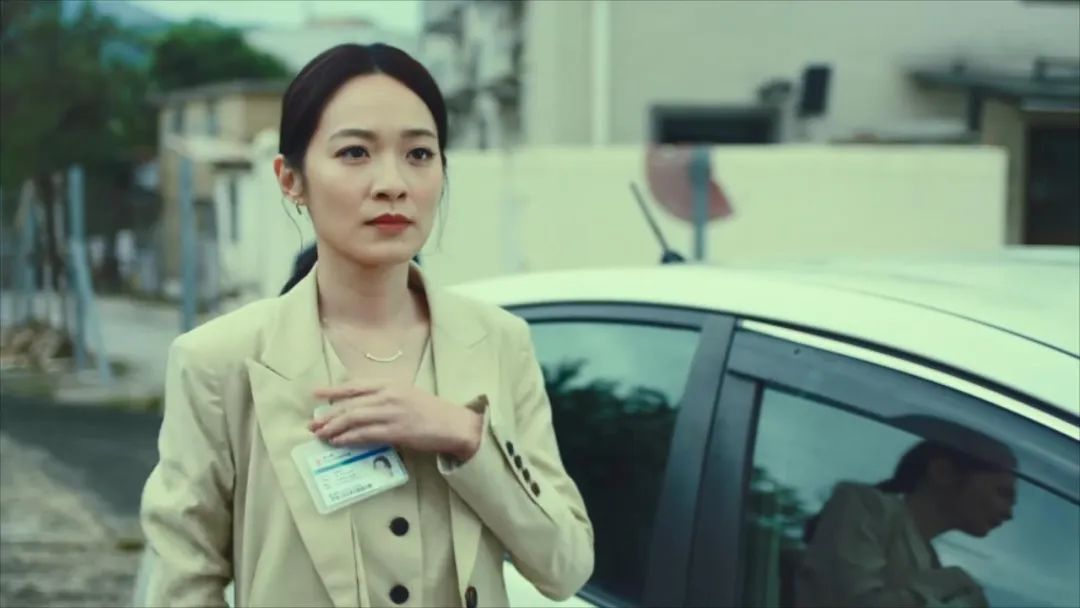 4集就下线8人，演员大换血，刚播就上17个热搜，《法证5》真爆了