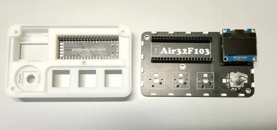 帅小伙花30块钱做了个小键盘，还开源了