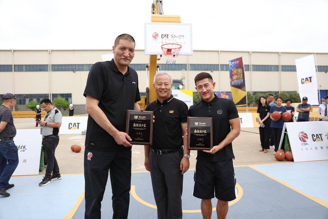 CBA巴特尔传奇故事？巴特尔北京美国豪宅曝光？巴特尔子女的事业