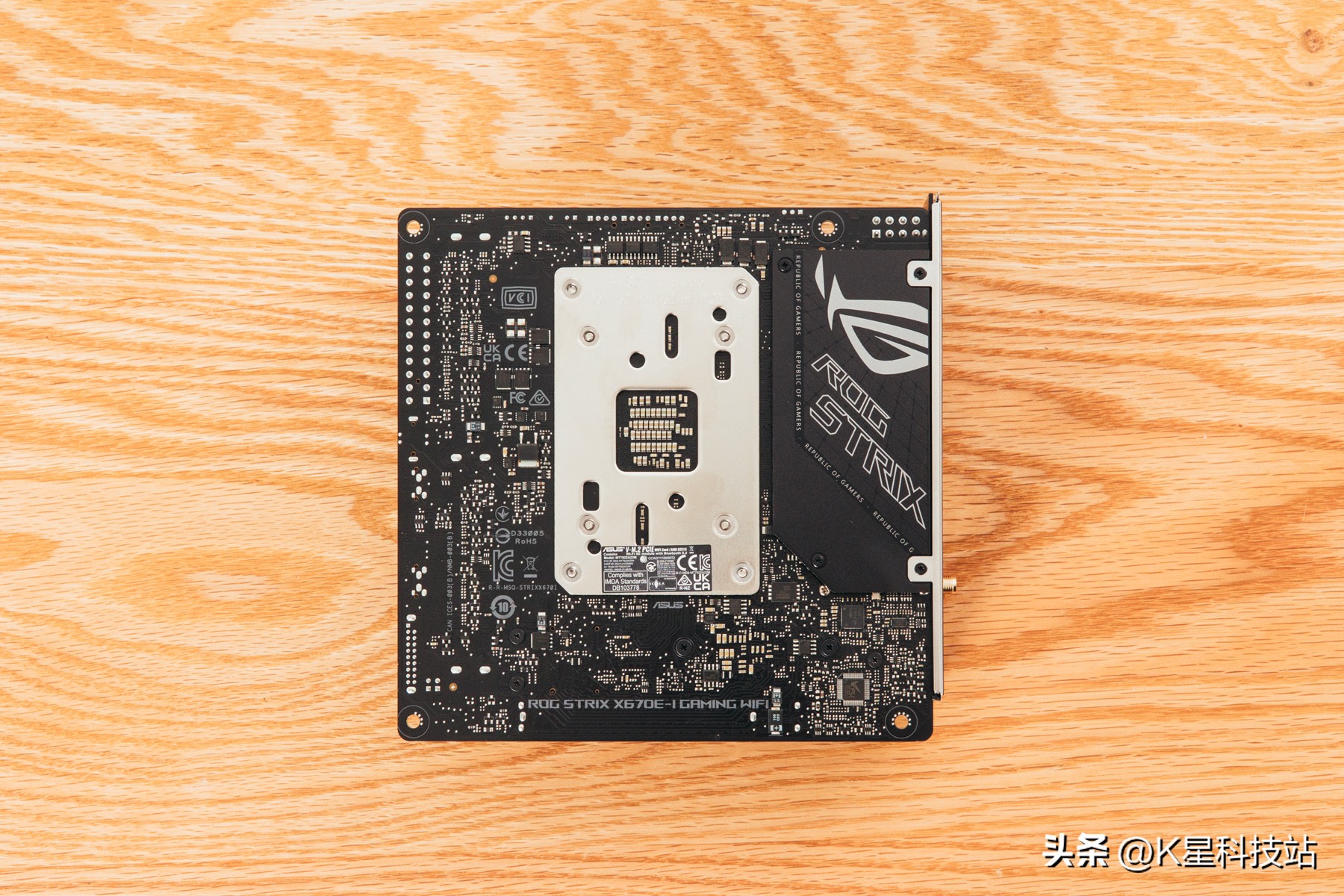 鍗庣strixz270e涓绘澘閰嶄粈涔坈pu鍚堢悊,鍗庣鏃楄埌670e涓绘澘璇勬祴