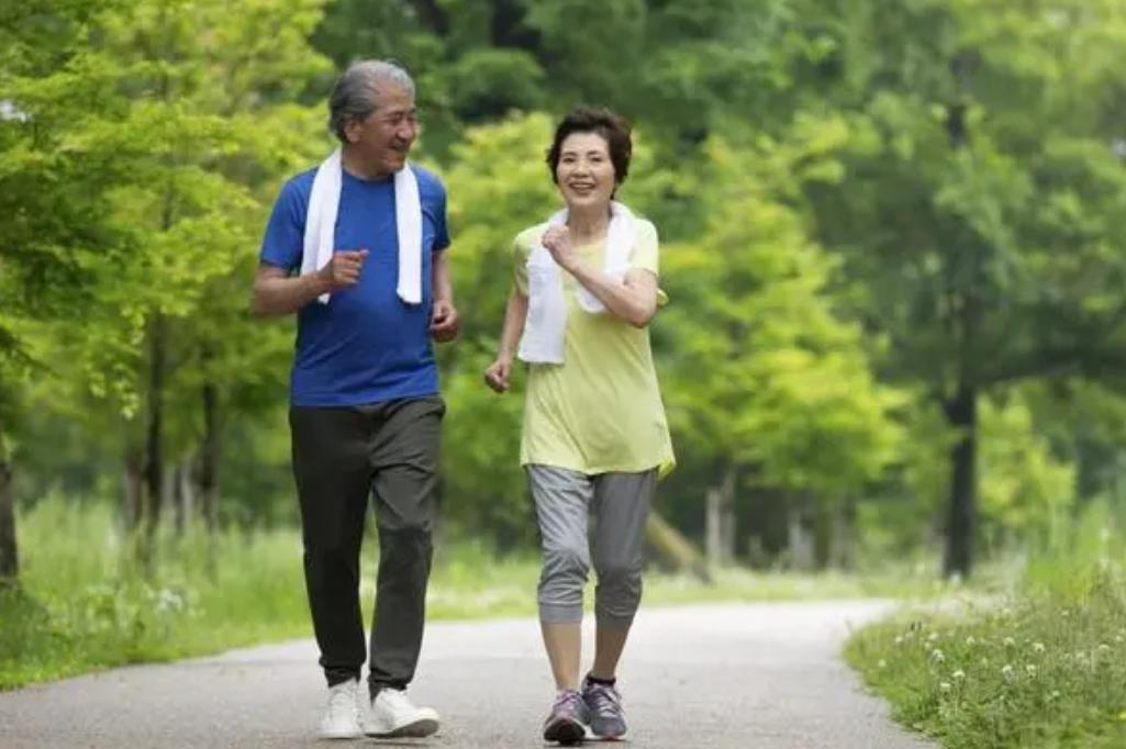 研究发现：运动不仅抗击炎症，还诱导产生益生菌，适当运动好处多