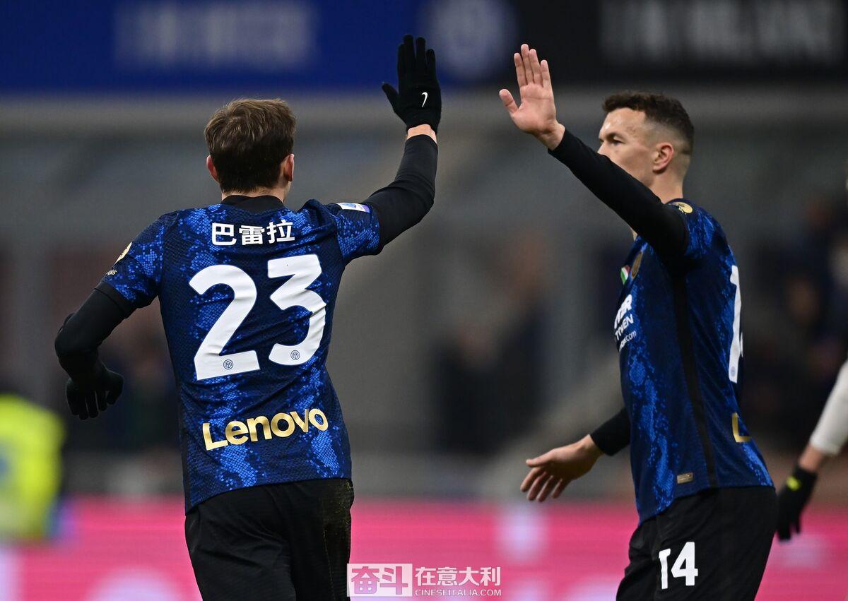 为应景中国虎年春节国际米兰身披中文名球衣出场