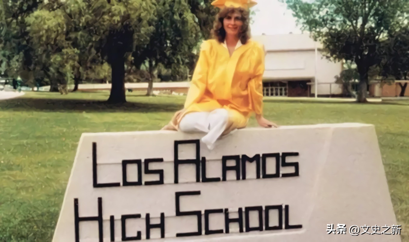 科琳达身材,克罗地亚美女总统亲自助阵世界杯