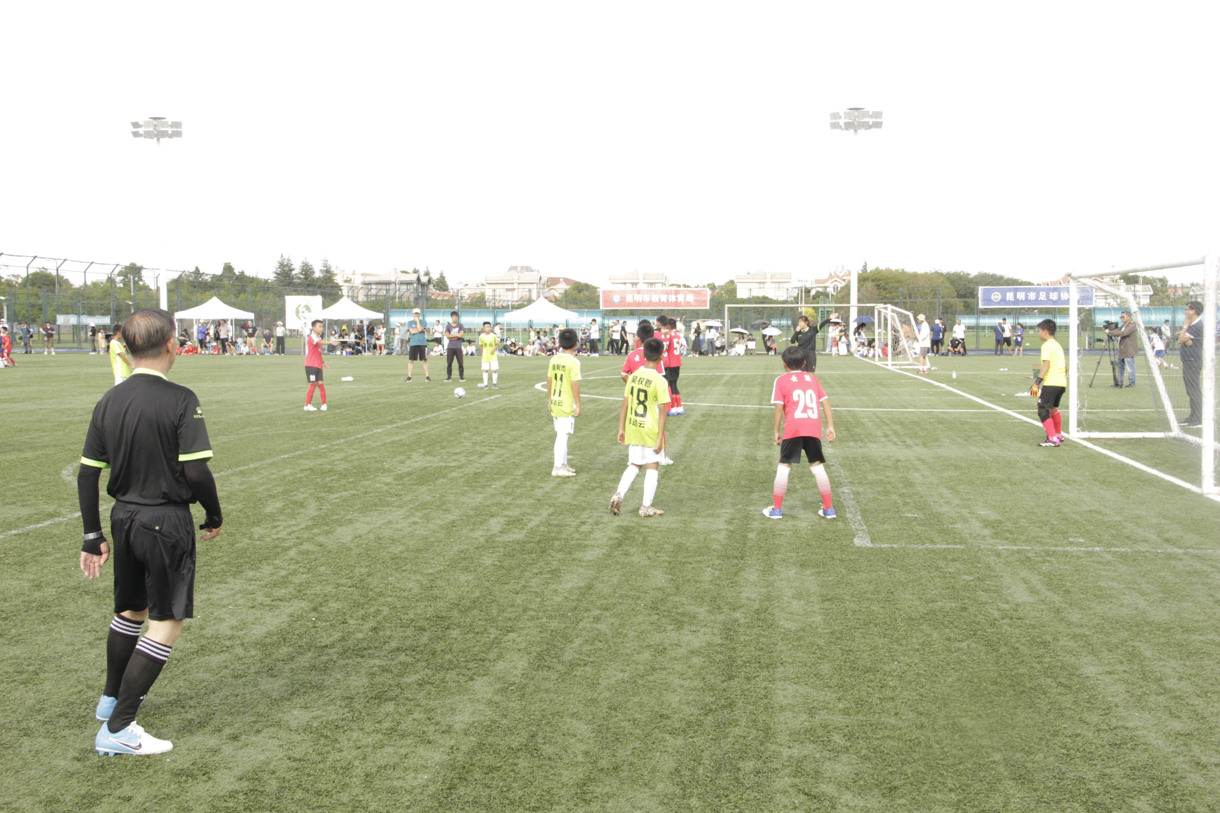 昆明儿童奋进杯,昆明市第二届青少年足球赛